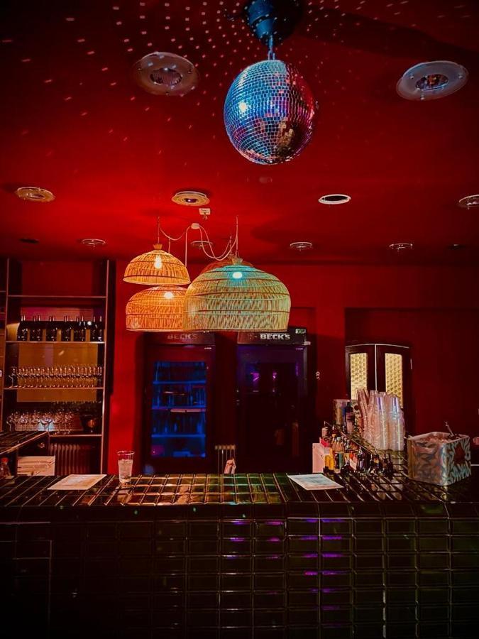 Happy End Hotel - Munich — Photos 3